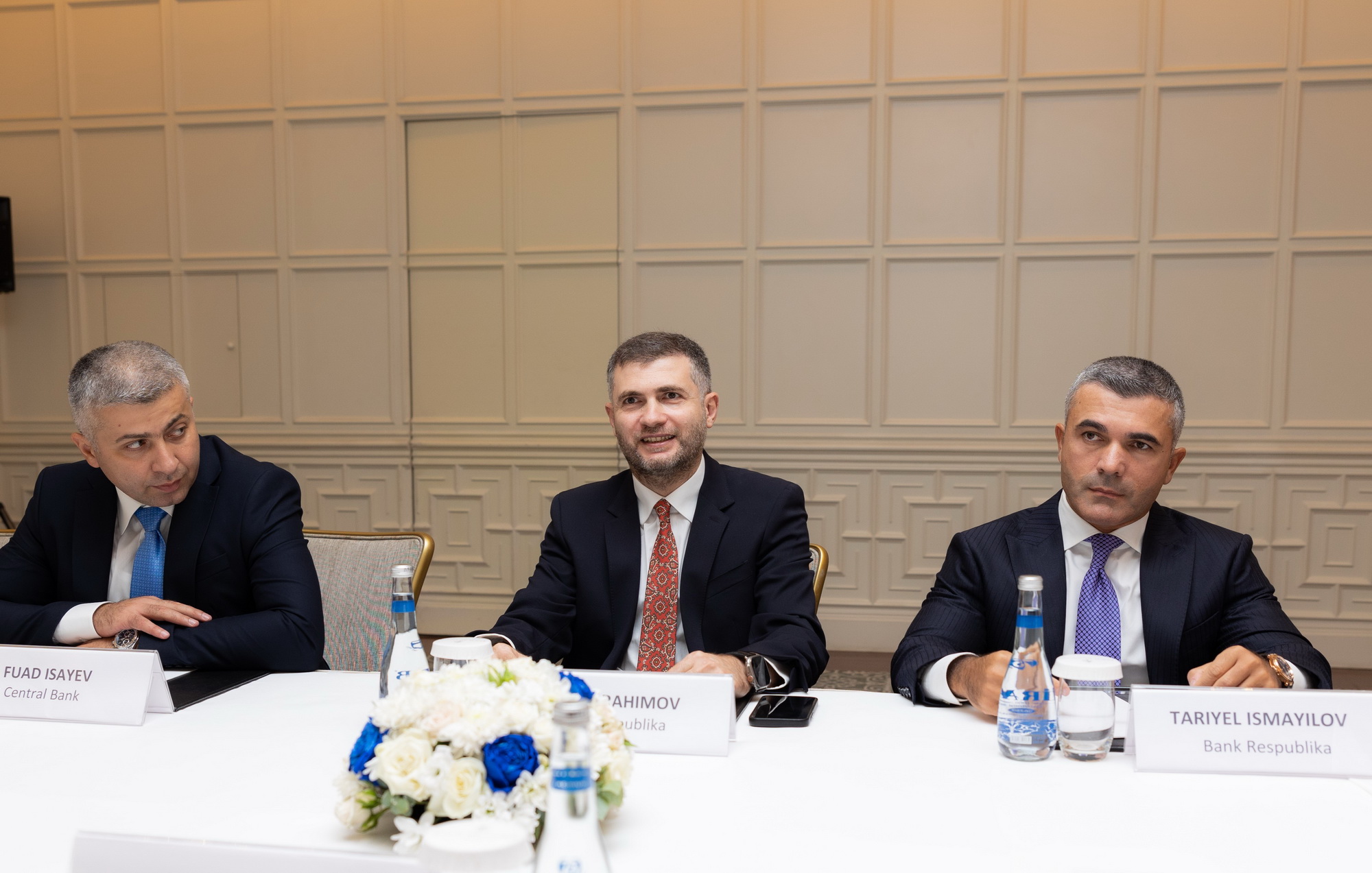 Bank Respublika və Qara Dəniz Ticarət və İnkişaf Bankı irihəcmli kredit sazişi imzalayıb